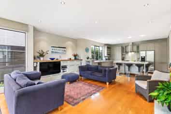 22 Braithwaite Street, Karori