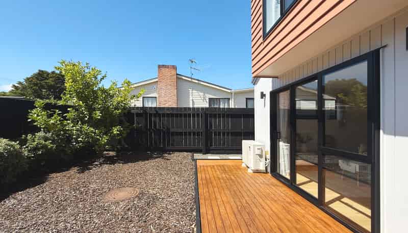 7/17 Rewarewa Road, Te Atatu Peninsula