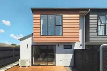 7/17 Rewarewa Road, Te Atatu Peninsula