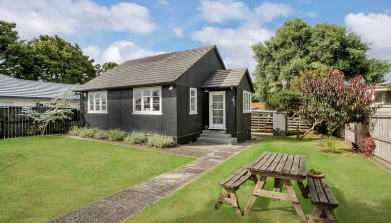 43 Takanini Road, Takanini