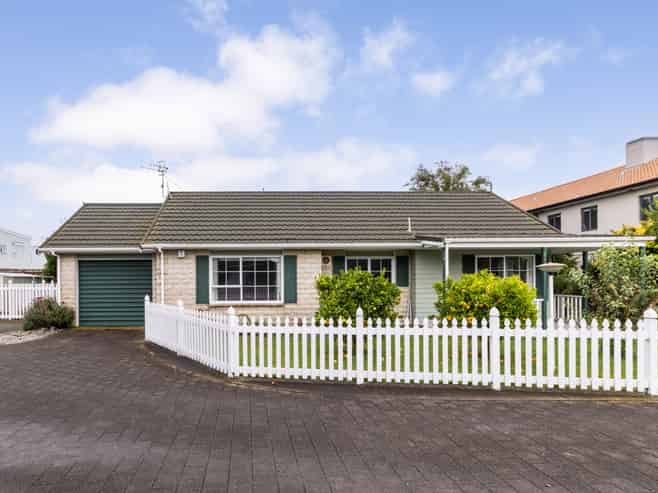 7/21 Havelock Road, Havelock North