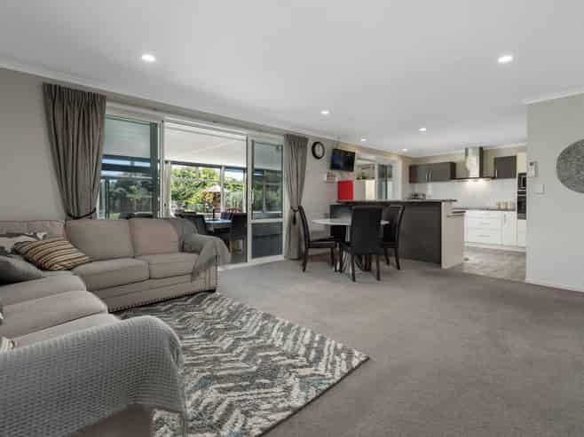 10 Twin Oak Avenue, Papamoa