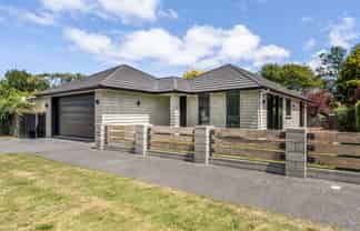 4 Lees Street, Gladstone