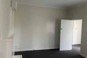 12 Masters Avenue, Hillcrest