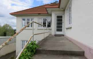 12 Masters Avenue, Hillcrest