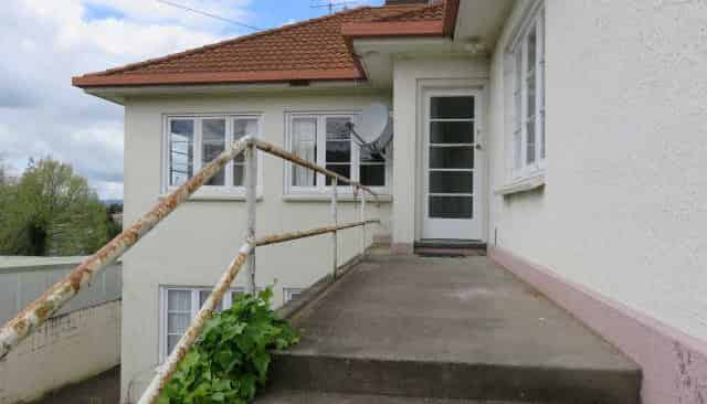 12 Masters Avenue, Hillcrest