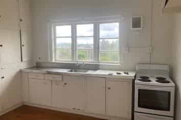 12 Masters Avenue, Hillcrest