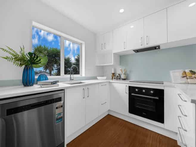 13A Gosford Drive, Botany Downs