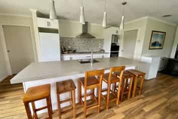 4 Camellia Lane, Carterton