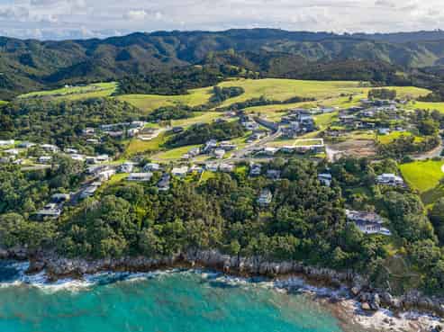 3 Solar Way, Langs Beach