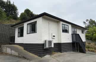 332 Kaikorai Valley Road, Bradford