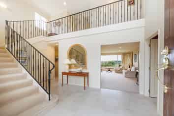 144 Pacific Drive, Fitzherbert