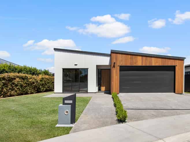 18/102 Swayne Road, Cambridge