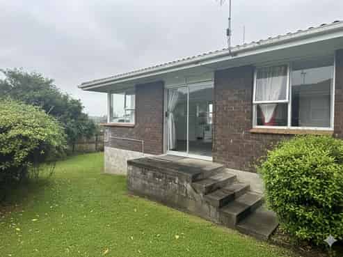 2/19 Megan Avenue, Pakuranga