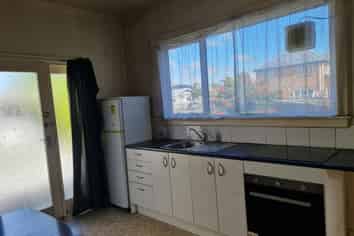 1/70 Peverel Street, Riccarton