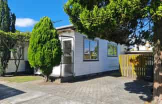 1/70 Peverel Street, Riccarton