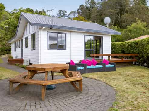 2/19 Brunette Drive, Acacia Bay