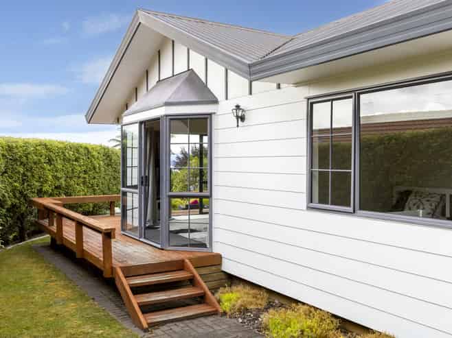 2/19 Brunette Drive, Acacia Bay