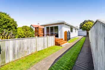 114 Fairfield Road, Hawera