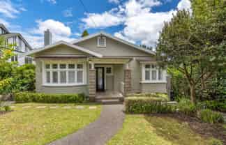 147 St Andrews Road , Epsom