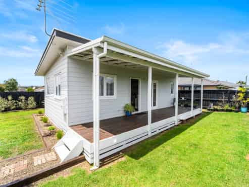 8 Church Street, Tuakau