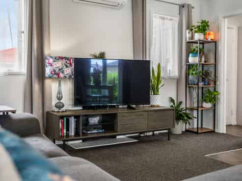 8 Church Street, Tuakau