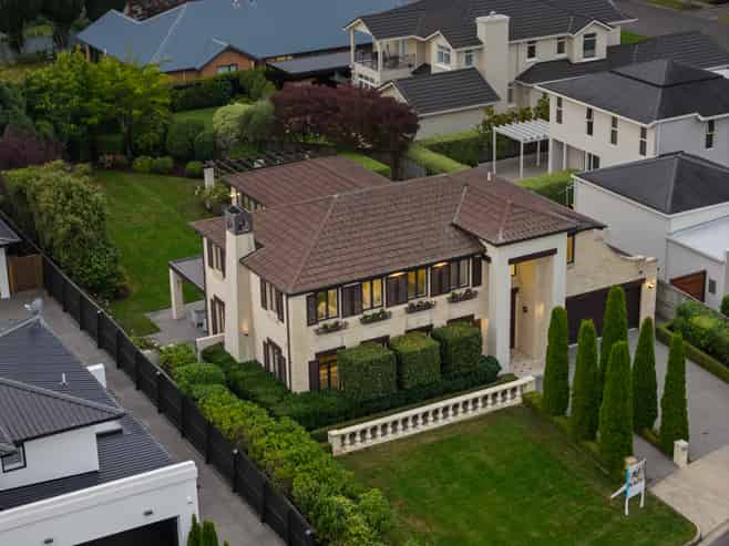 36 Glen Oaks Drive, Northwood