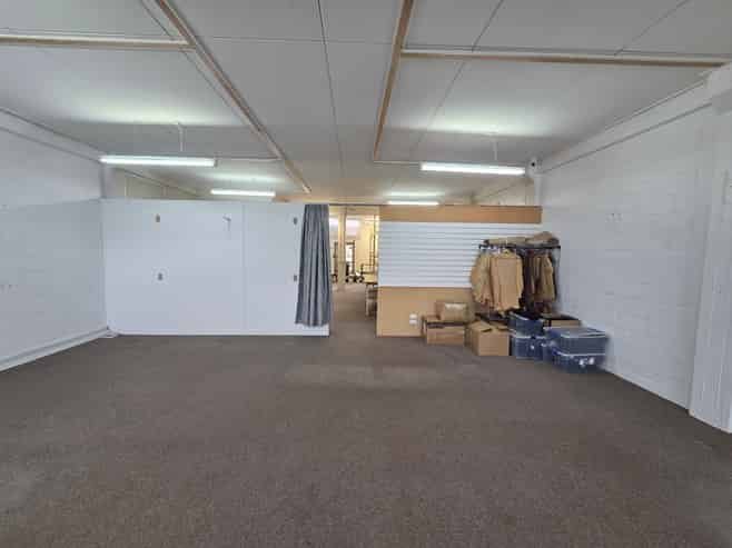 High Profile Retail Space in Kamo Village