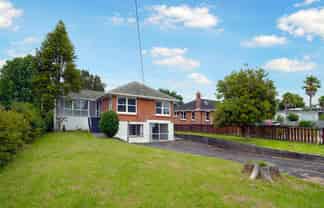 41 Royal Road, Massey