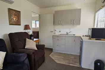 11 South Highway (Unit), Whitianga