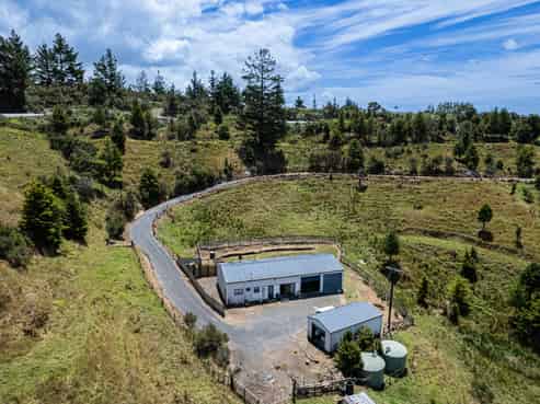 121 Gomez Road, Hikurangi