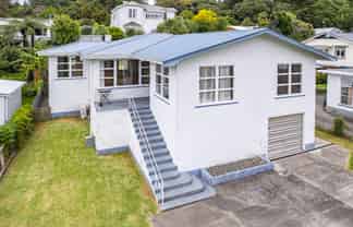 75 Anzac Parade, Whanganui East