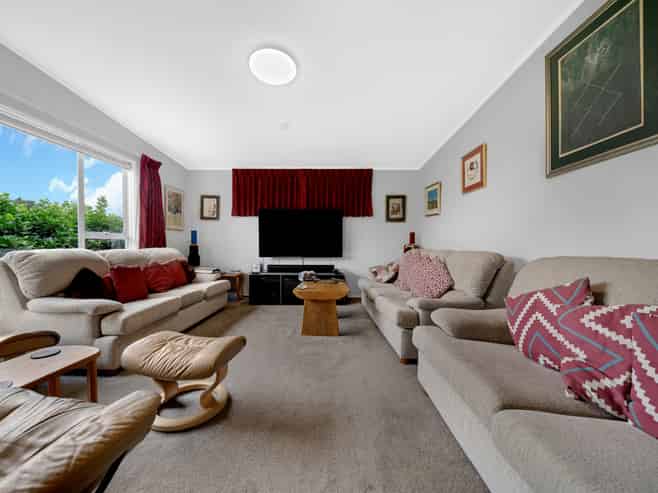 138 New Windsor Road, New Windsor