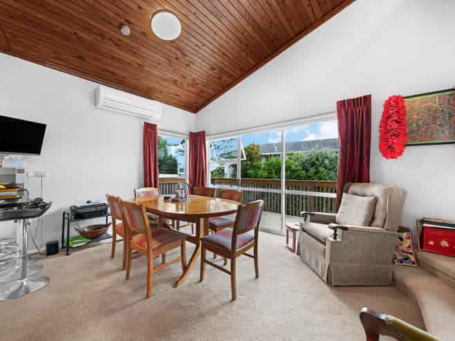 138 New Windsor Road, New Windsor