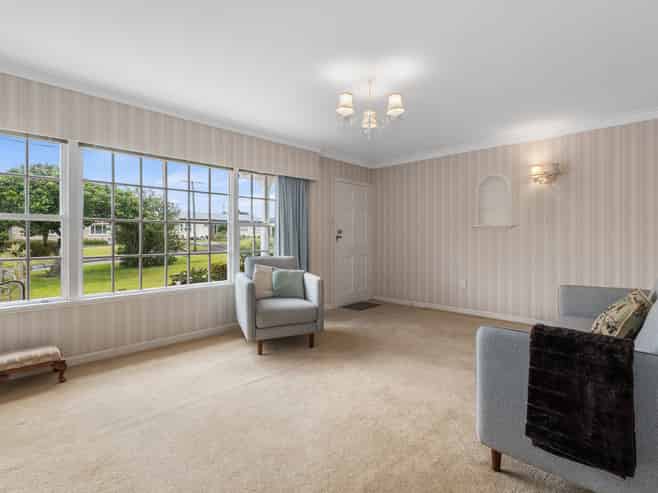 9 Pine Park Road, Onerahi