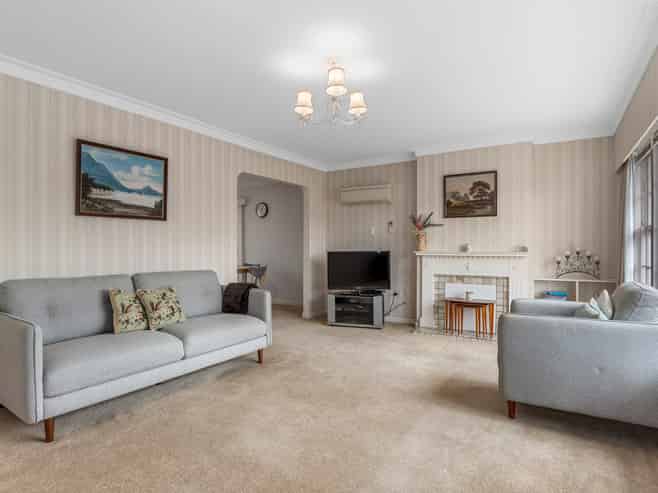 9 Pine Park Road, Onerahi