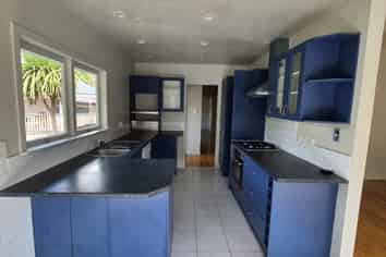 74 Eskdale Road , Birkdale