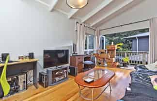 74 Eskdale Road , Birkdale