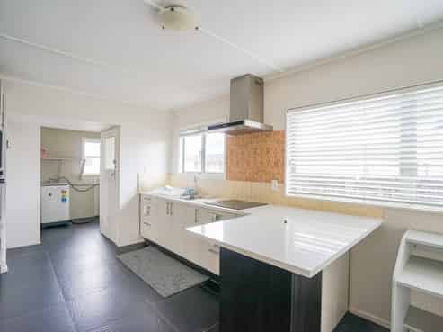 71 Valentine Street, Papakura