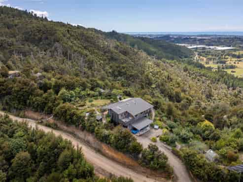 4/820 Motueka River Westbank Road, Motueka