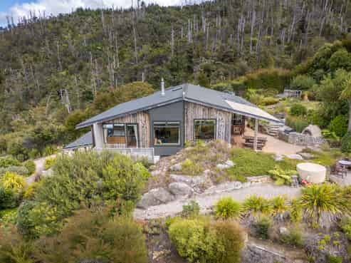 4/820 Motueka River Westbank Road, Motueka