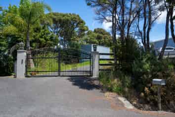 43 Tahunatapu Road, Parua Bay