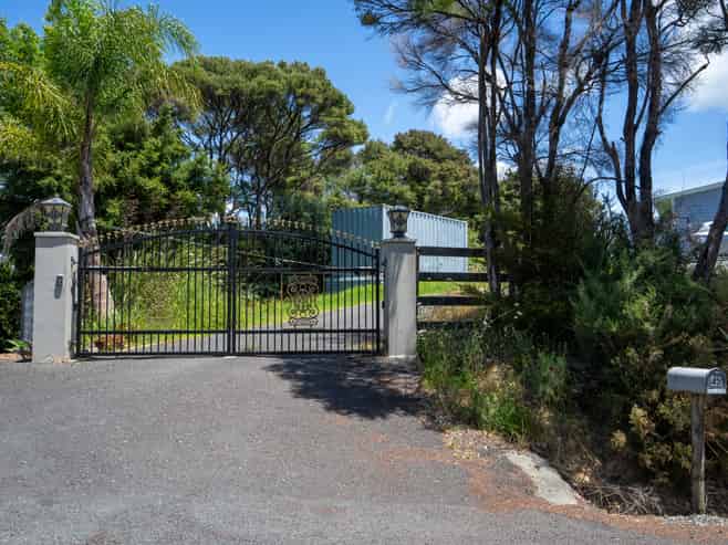 43 Tahunatapu Road, Parua Bay