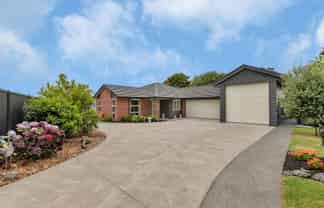 10 Myrtle Lane, Kamo