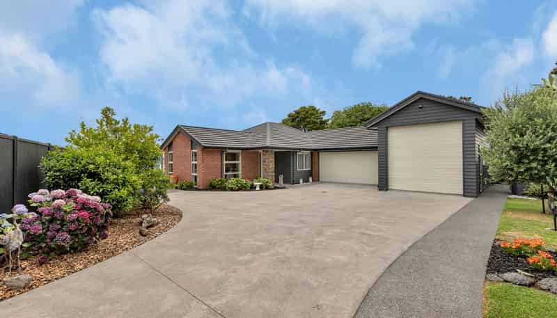 10 Myrtle Lane, Kamo