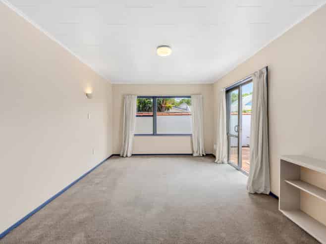 2/6 Synagogue Lane, Nelson