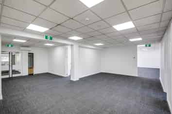 Renovated, Modern and Bright – CBD Offices