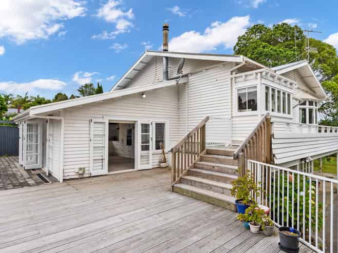 21 Moody Avenue, Whau Valley