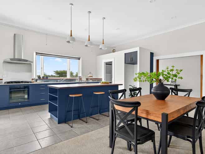 228 Norfolk Road, Carterton