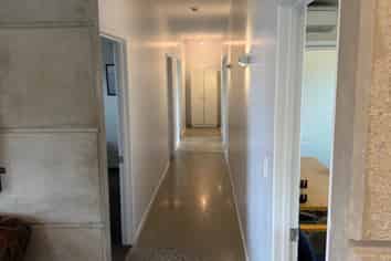 Prime location - Modern offices and parking